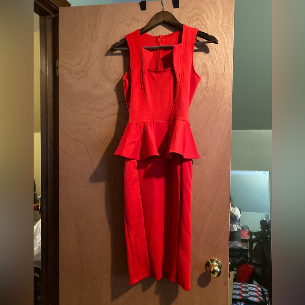 Beautiful red dress ❤️
